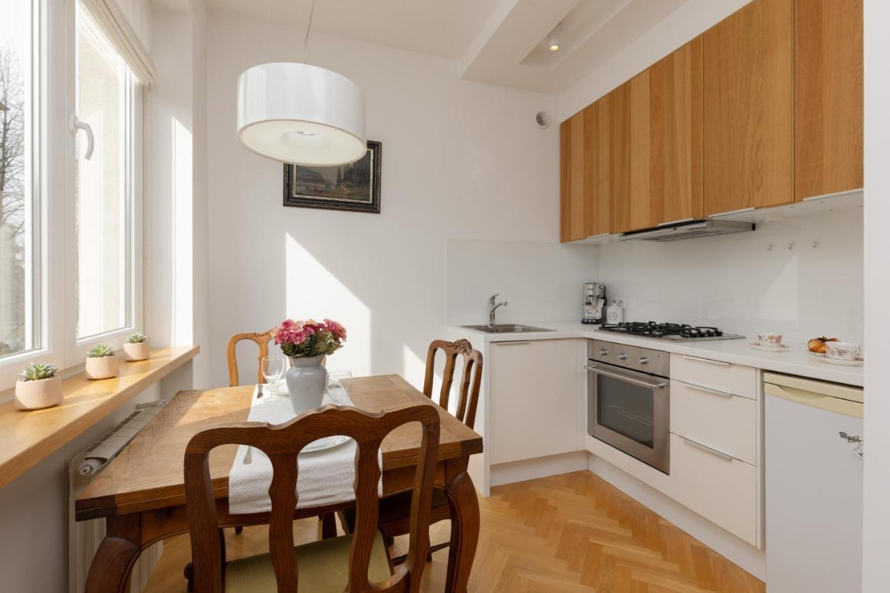 Koszykowa Sunny Studio By Noclegi Renters وارسو المظهر الخارجي الصورة